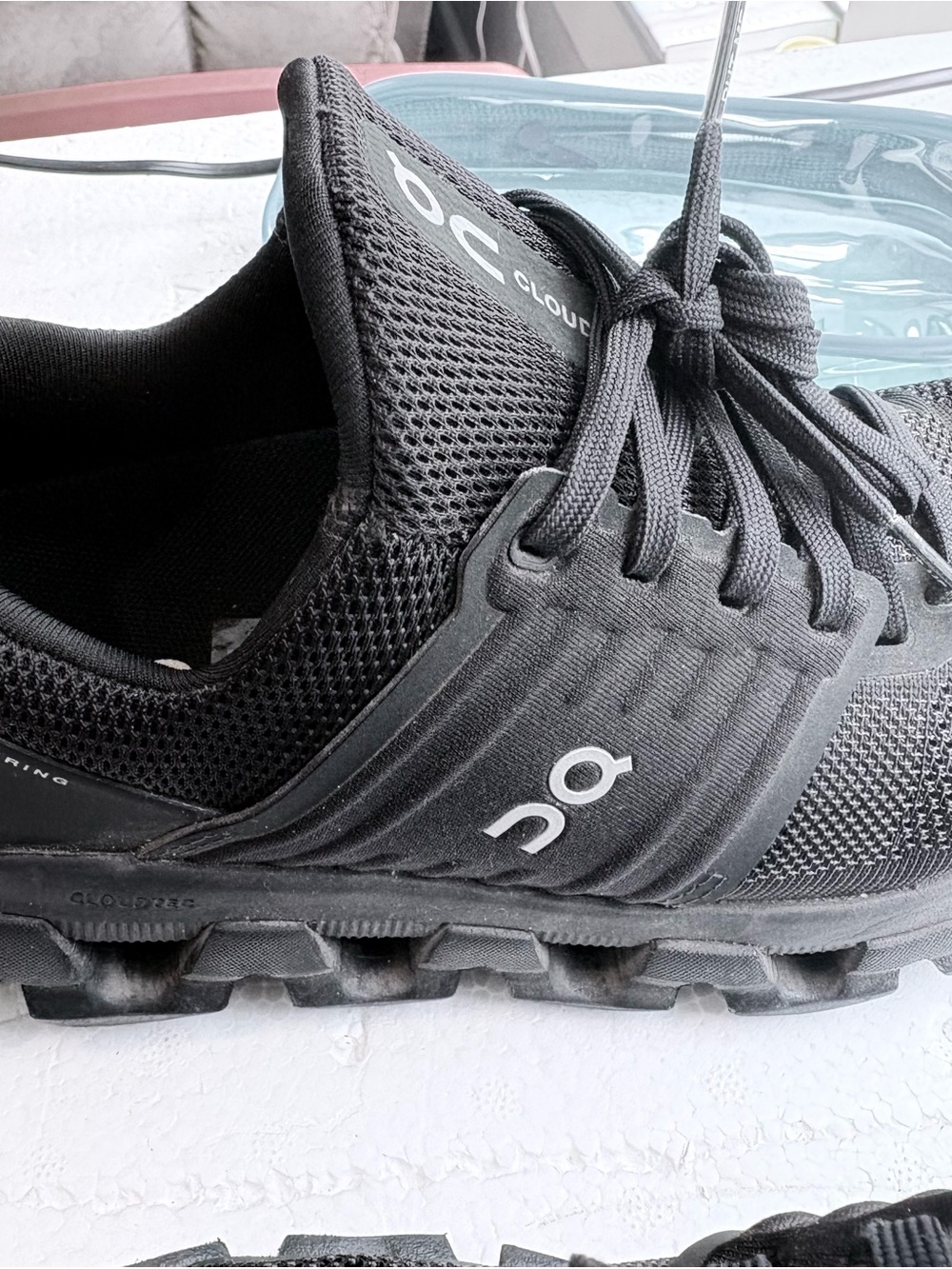 Black womens cloud Sneakers - Picture 3 of 6